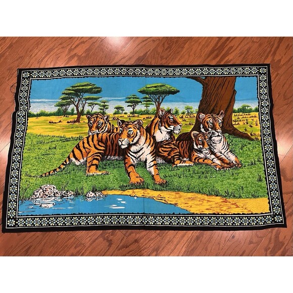 Vintage MCM Tiger Family Wall Hanging Tapestry Felt Turkey 70s boho bohochic - Picture 1 of 8